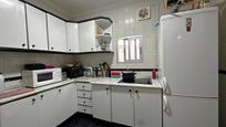 Kitchen of Single-family semi-detached for sale in Vélez-Málaga  with Terrace and Furnished