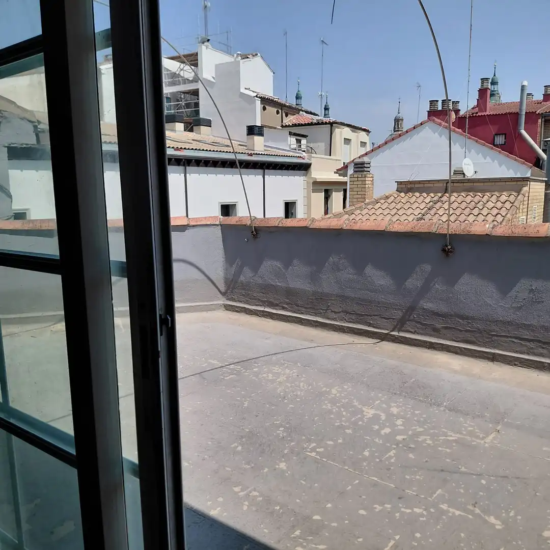 Balcony of Apartments for rent in Zaragoza  with Heating, Furnished and Oven