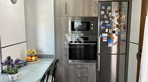 Foto 3 de Casa adosada en venda a Calle Joan Vinyoli, Caputxins - Ambulatori, Vic