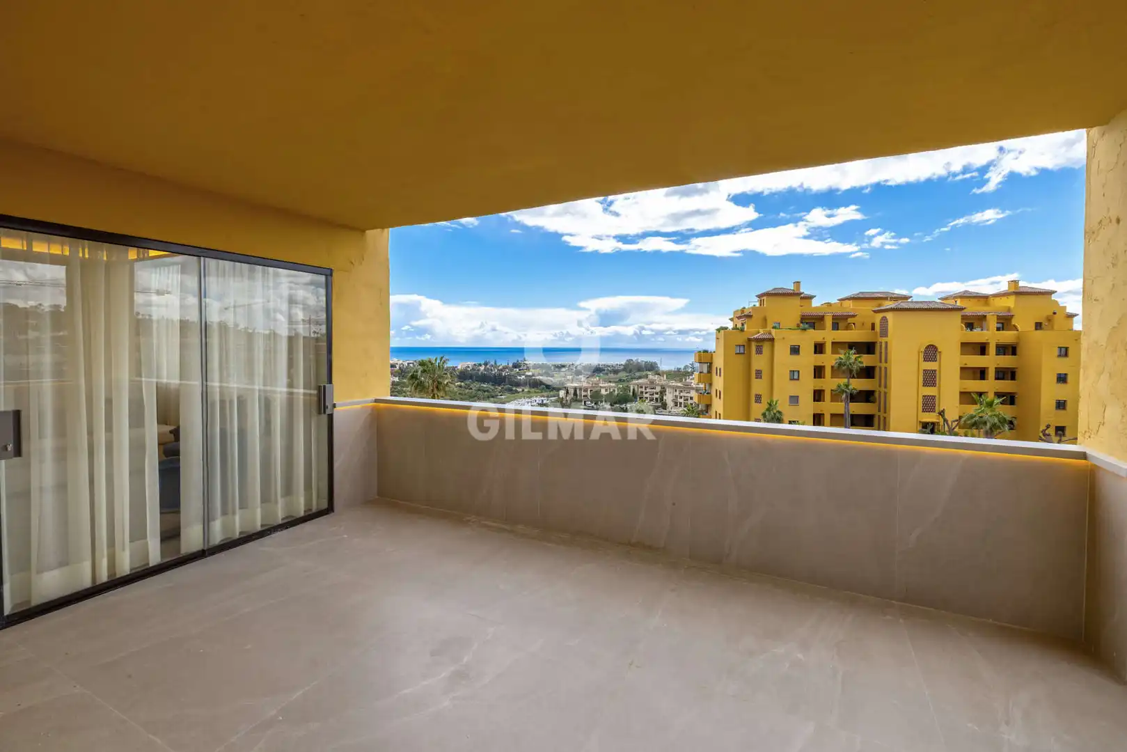 Apartament amb terrassa en venda a Selwo, imagen 62