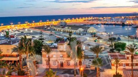 Foto 5 de Apartamento en venta en Torrevejenses Ausentes, 2, Centro - Muelle Pesquero, Torrevieja