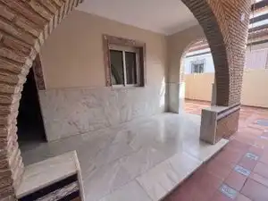 Terrace of Houses for sale in Dos Hermanas  with Air Conditioner, Private garden and Furnished