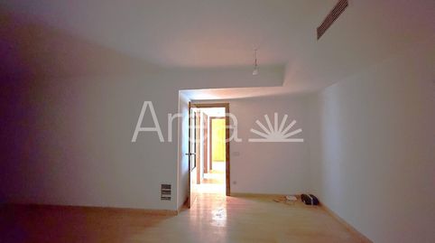 Foto 4 de Pis en venda a Marià Ribas I Bertran de, Via Europa - Parc Central, Mataró
