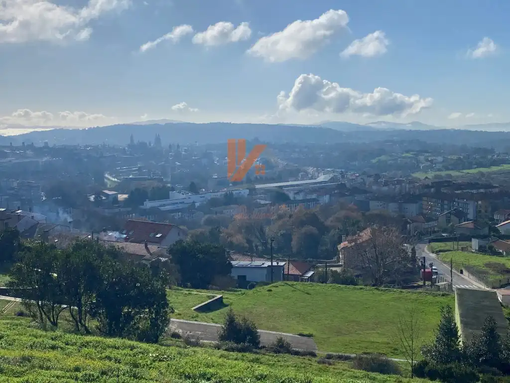 Vista exterior de Casa o xalet en venda en Santiago de Compostela 