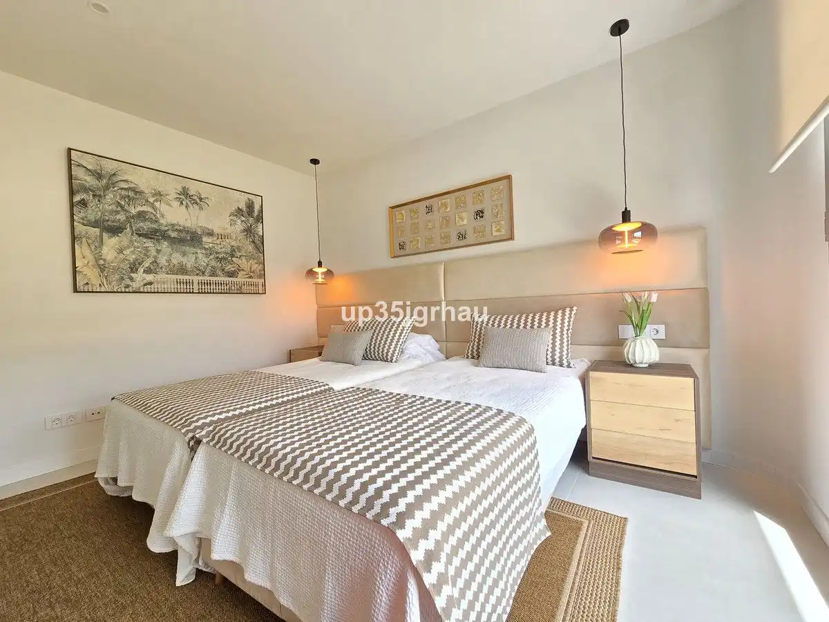 Apartament amb piscina en venda a Selwo, imagen 7