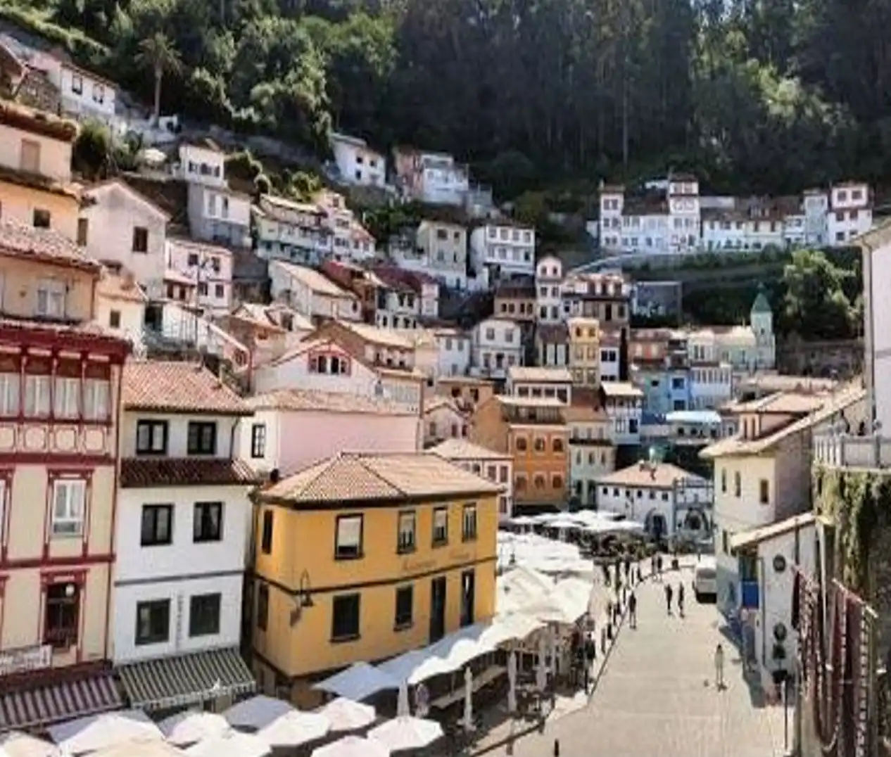 Vista exterior de Piso en venta en Cudillero con Horno