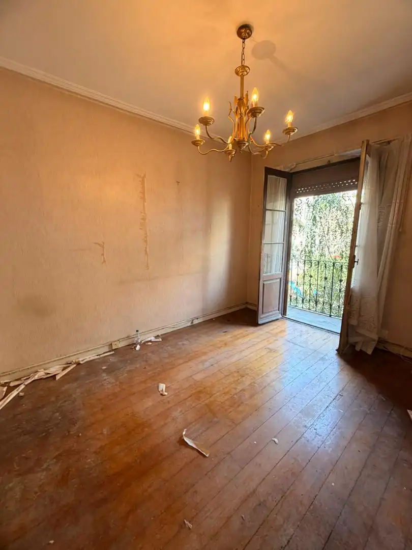 Bedroom of Flat for sale in Bilbao   with Storage room and Balcony