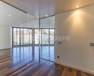 Apartament en venda en  Barcelona Capital amb Parquet i Terrassa