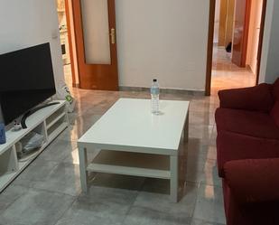 Living room of Flat to rent in  Murcia Capital  with Air Conditioner, Heating and Storage room