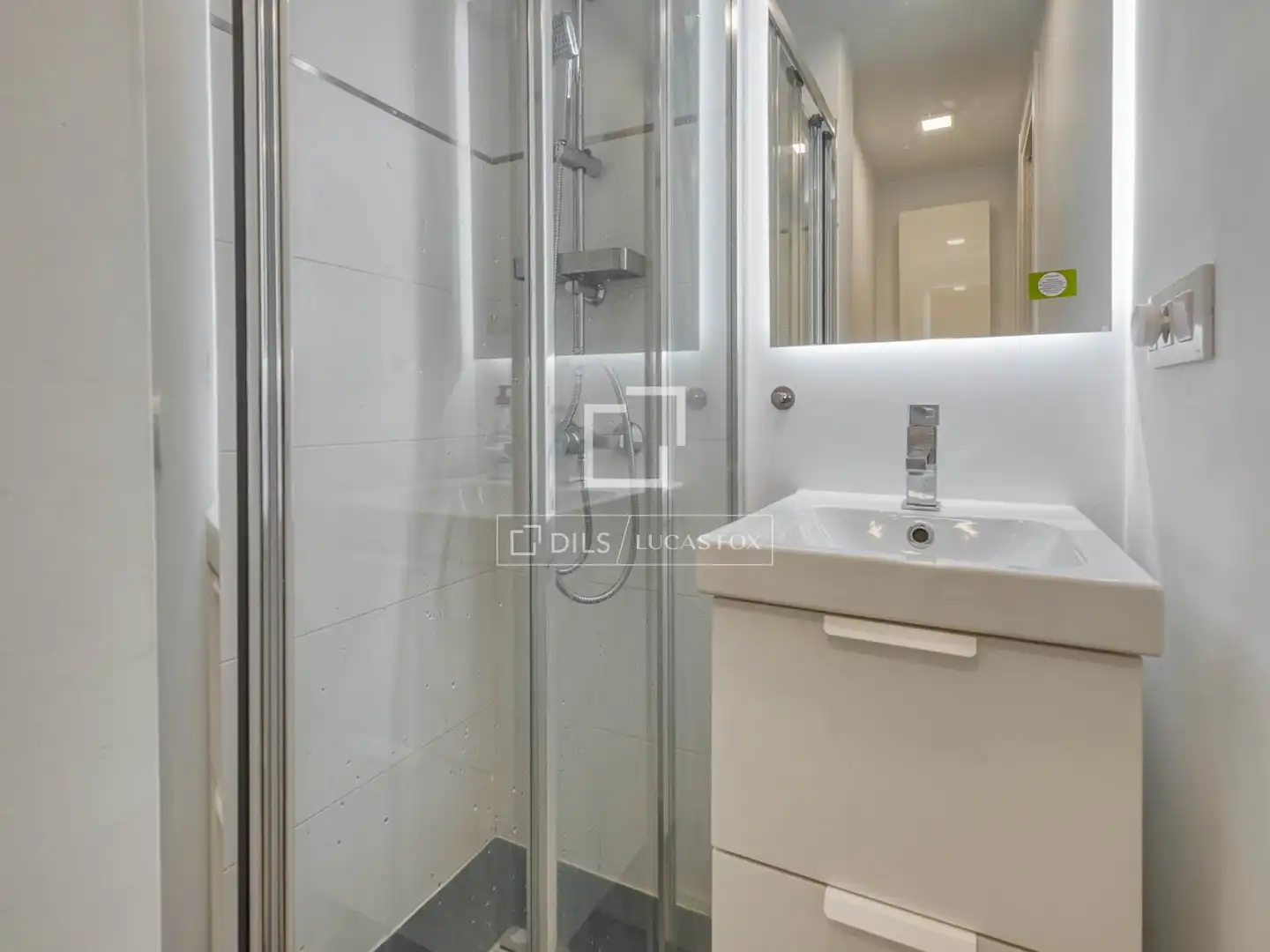 Baño de Piso en venta en Madrid con Aire acondicionado, Parquet y Balcón