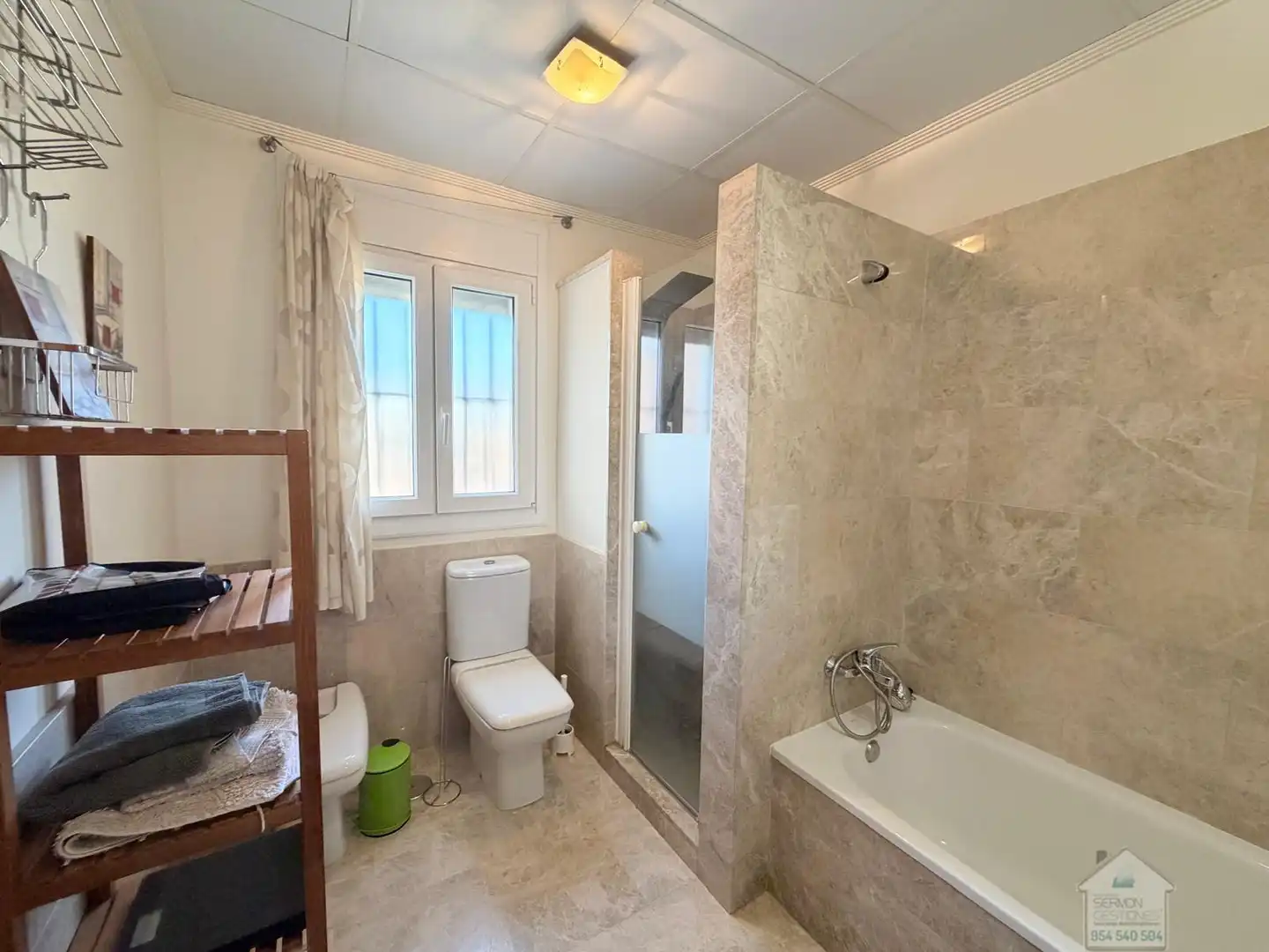 Baño de Casa o chalet en venta en Montequinto con Aire acondicionado, Terraza y Trastero