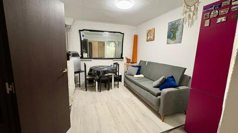 Foto 2 de Planta baixa en venda a Carrer de Galileu, Sants, Barcelona