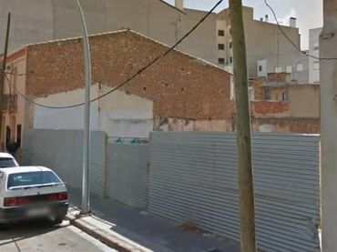 Terreno rustico in vendita a Avenida Alemania-Italia