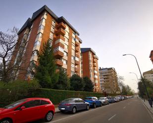 Vista exterior de Pis en venda en Valladolid Capital amb Terrassa