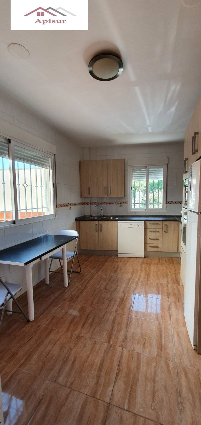 Cocina de Casa adosada en venta en Fuerte del Rey