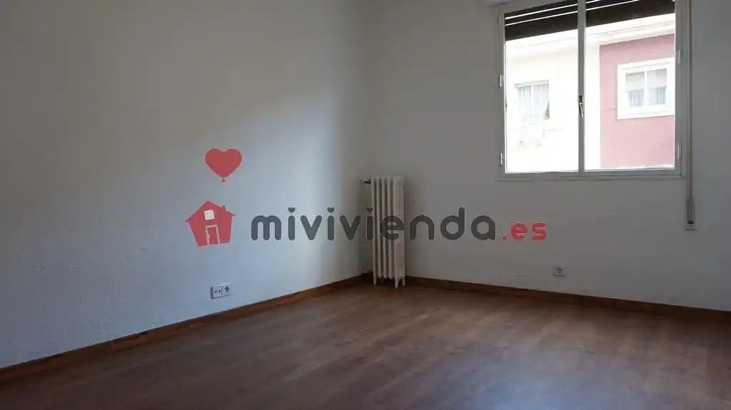 Wohnung zur Miete in Plaza de la Virgen del Romero, Concepción