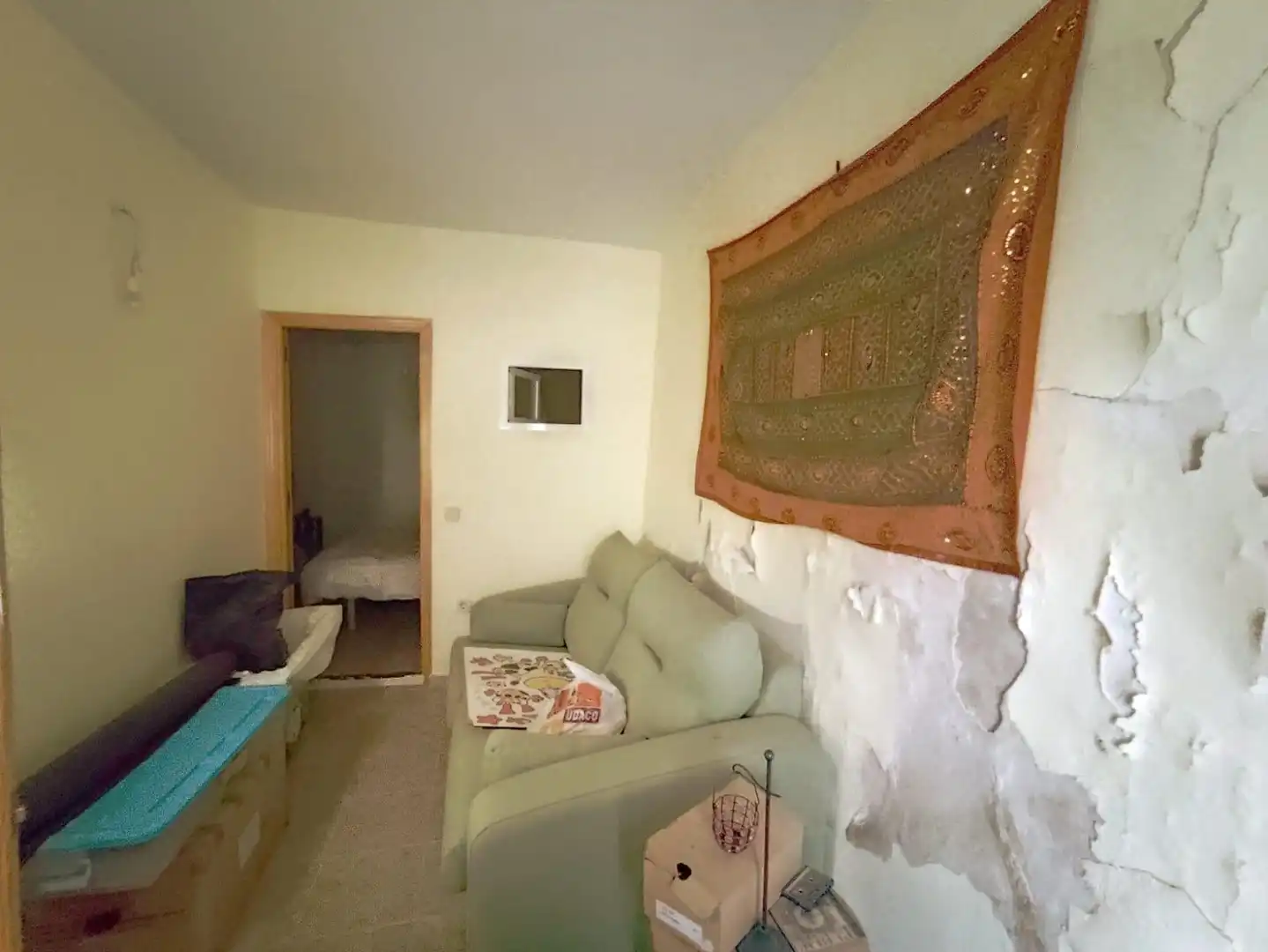 Dormitori de Casa o xalet en venda en Almoguera amb Jardí privat