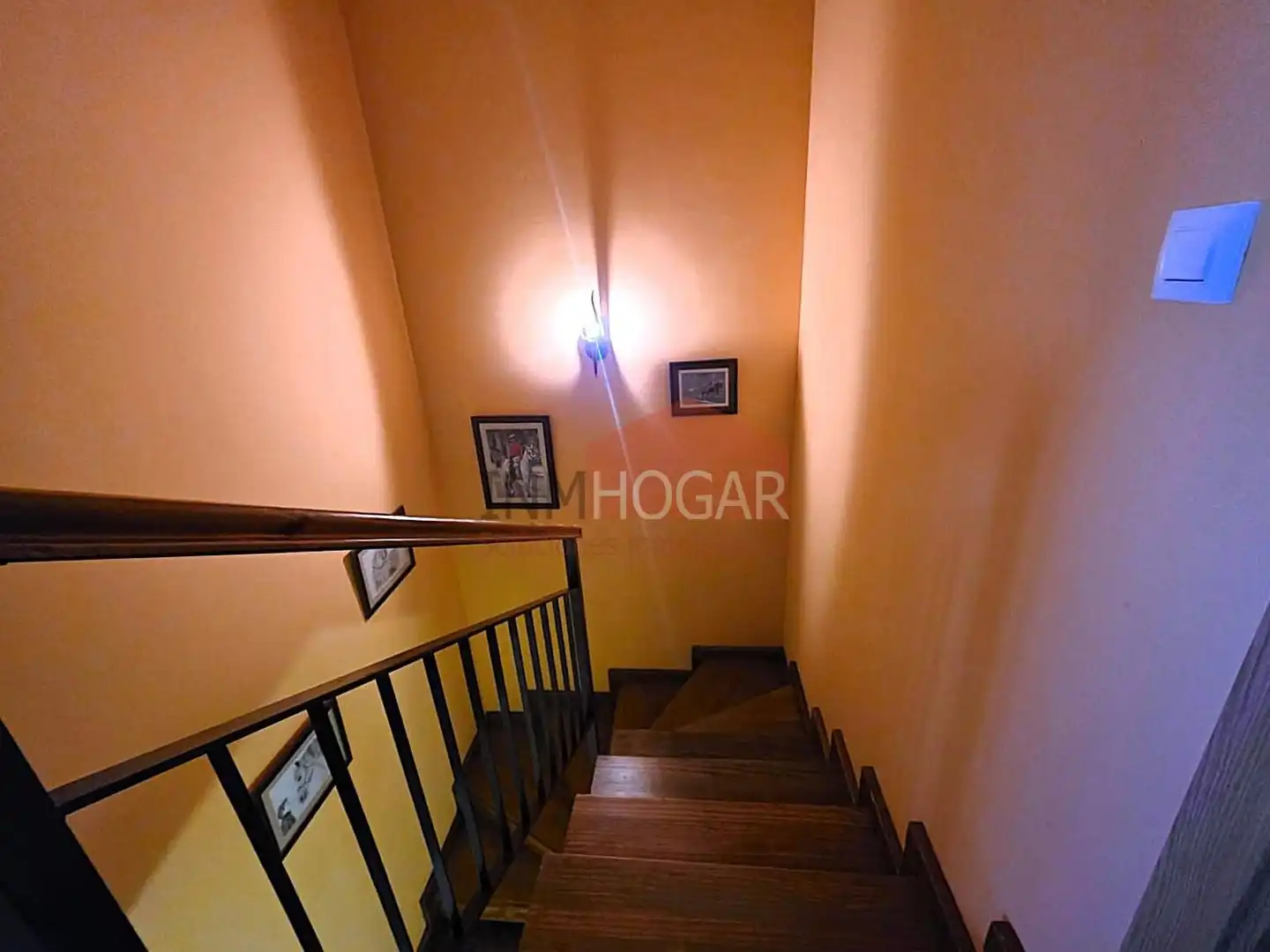 Casa adosada en venda en Navalmoral amb Aire condicionat, Calefacció i Moblat