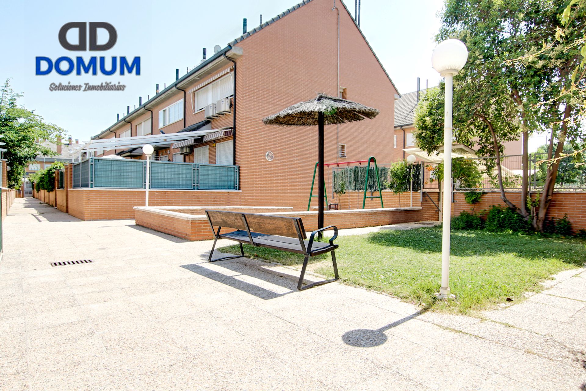 Terrace of Single-family semi-detached for sale in Alcalá de Henares  with Air Conditioner, Heating and Private garden