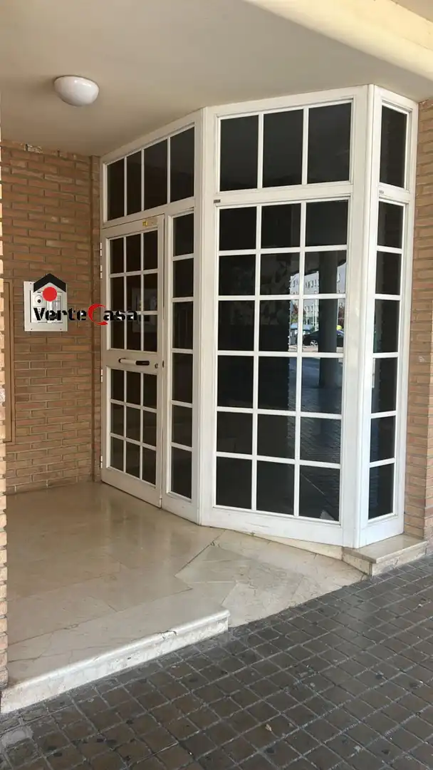 Vista exterior de Pis en venda en Sagunto / Sagunt amb Aire condicionat, Calefacció i Traster