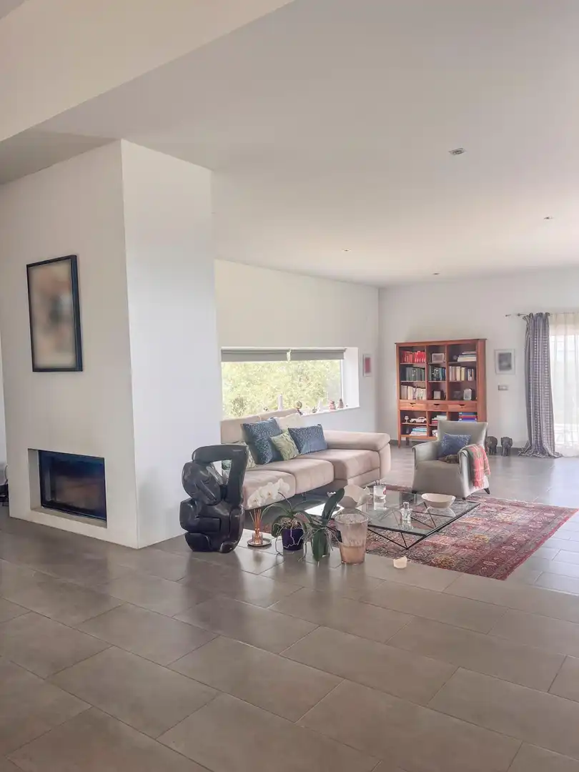 Sala d'estar de Casa o xalet en venda en Las Gabias amb Aire condicionat, Calefacció i Jardí privat