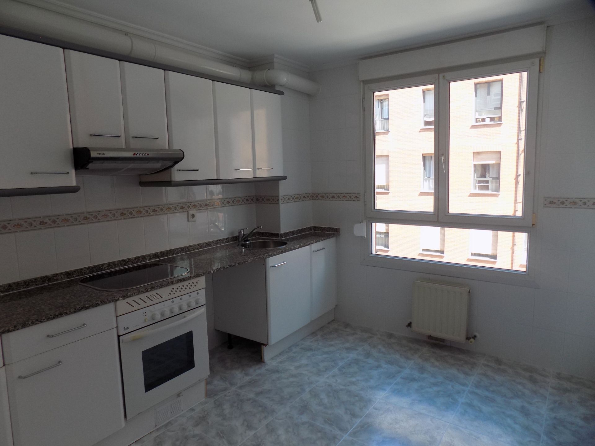 Piso de alquiler en Avenida del Llano, 54, Llano, Gijón