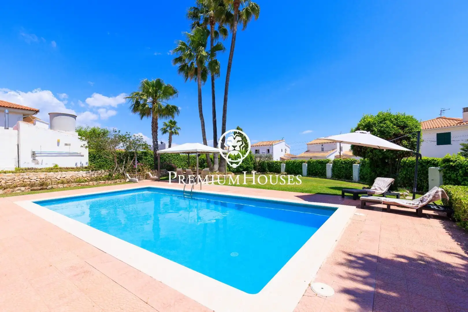 Piscina de Casa o chalet de alquiler en Cunit con Aire acondicionado, Calefacción y Jardín privado