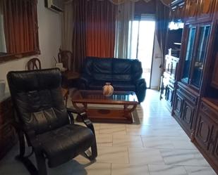 Sala d'estar de Pis en venda en  Córdoba Capital amb Aire condicionat, Calefacció i Parquet