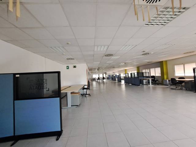 Oficina en Venta en Roquetes - Can Magí