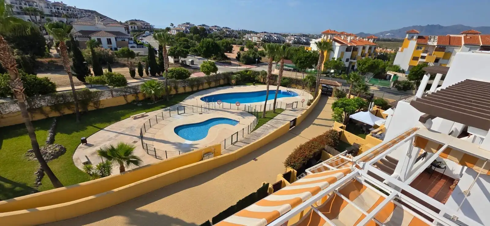 Piscina de Apartamento en venta en Vera con Aire acondicionado, Calefacción y Terraza