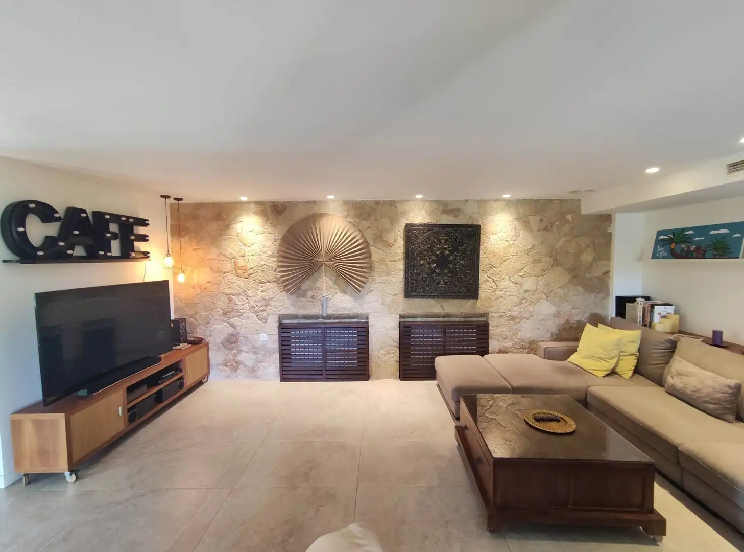 Sala d'estar de Casa o xalet en venda en Elche / Elx amb Aire condicionat, Calefacció i Jardí privat
