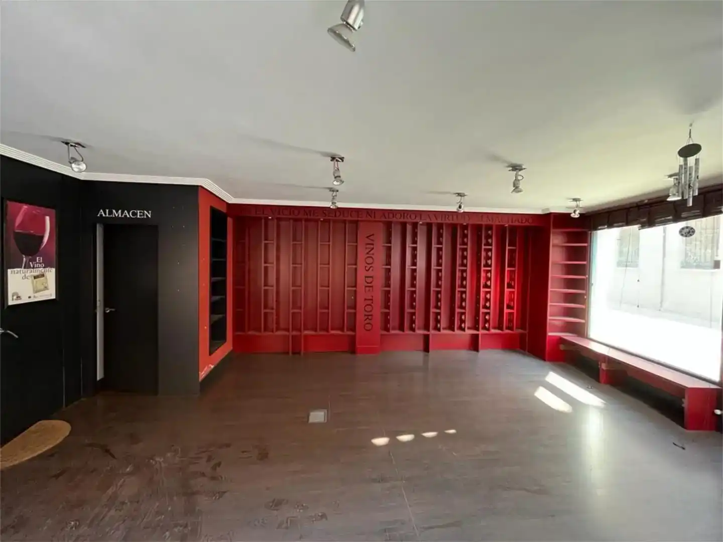 Local de alquiler en Toro con Parquet