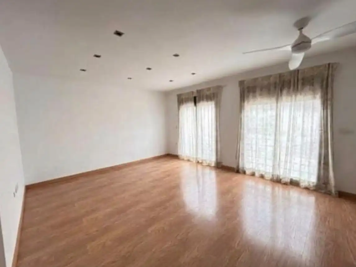 Sala de estar de Casa o chalet en venta en Chiva con Aire acondicionado y Terraza