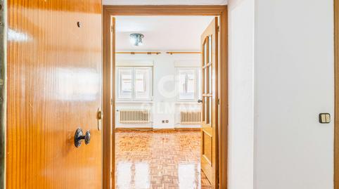 Foto 2 de Ático en venta en Moscardó, Madrid