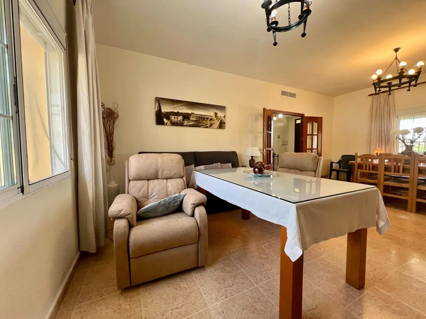 Living room of Houses for sale in Córdoba  with Air Conditioner and Swimming Pool
