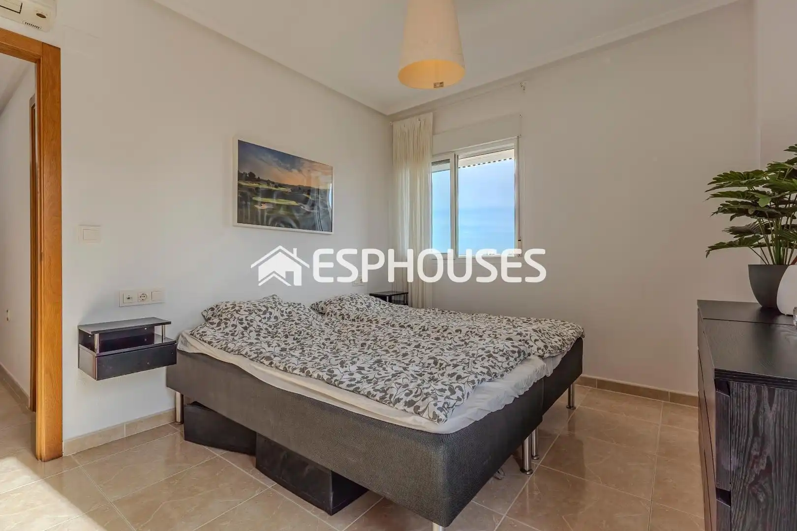 Habitación de Apartamento en venta en Guardamar del Segura con Aire acondicionado, Terraza y Amueblado