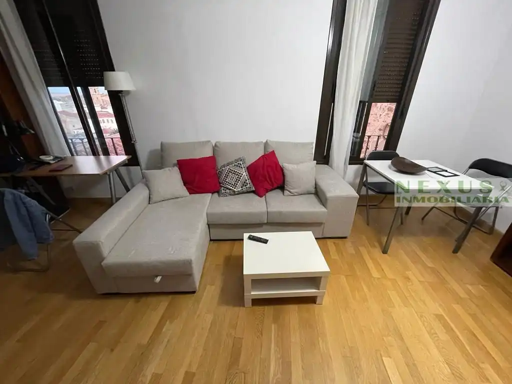 Flat with lift for sale in Casco Antiguo, imagen 11