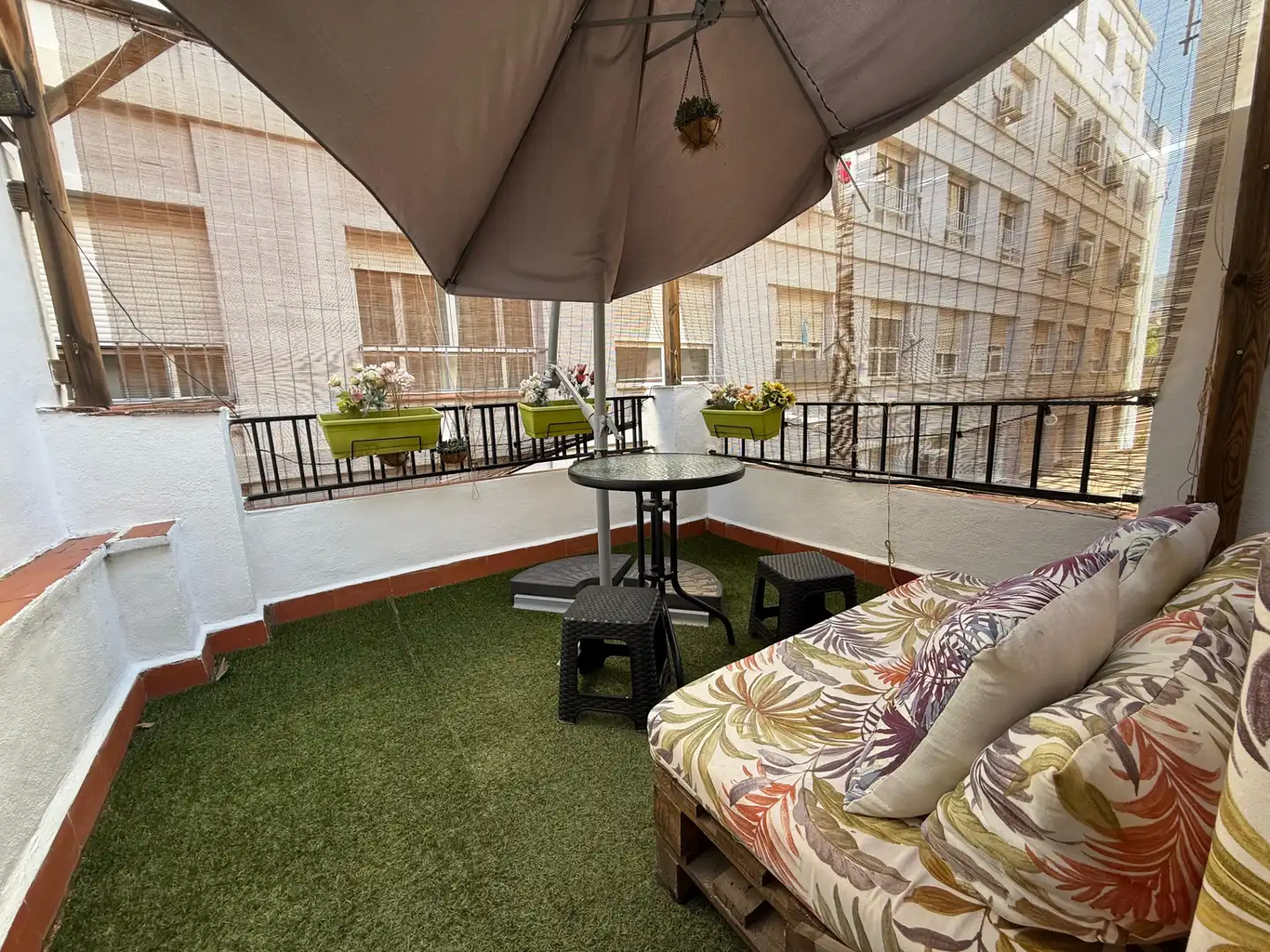 Terrasse von Wohnung zur Miete in Granada mit Klimaanlage, Heizung und Terrasse