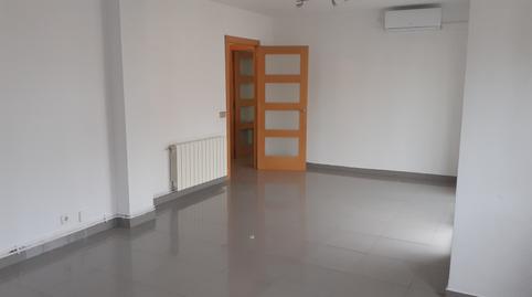 Foto 4 de Piso en venta en Les Roquetes, Barcelona
