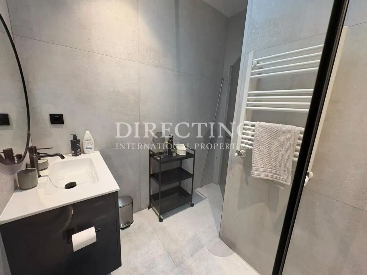 Bathroom of Attic for rent in Barrio de Salamanca