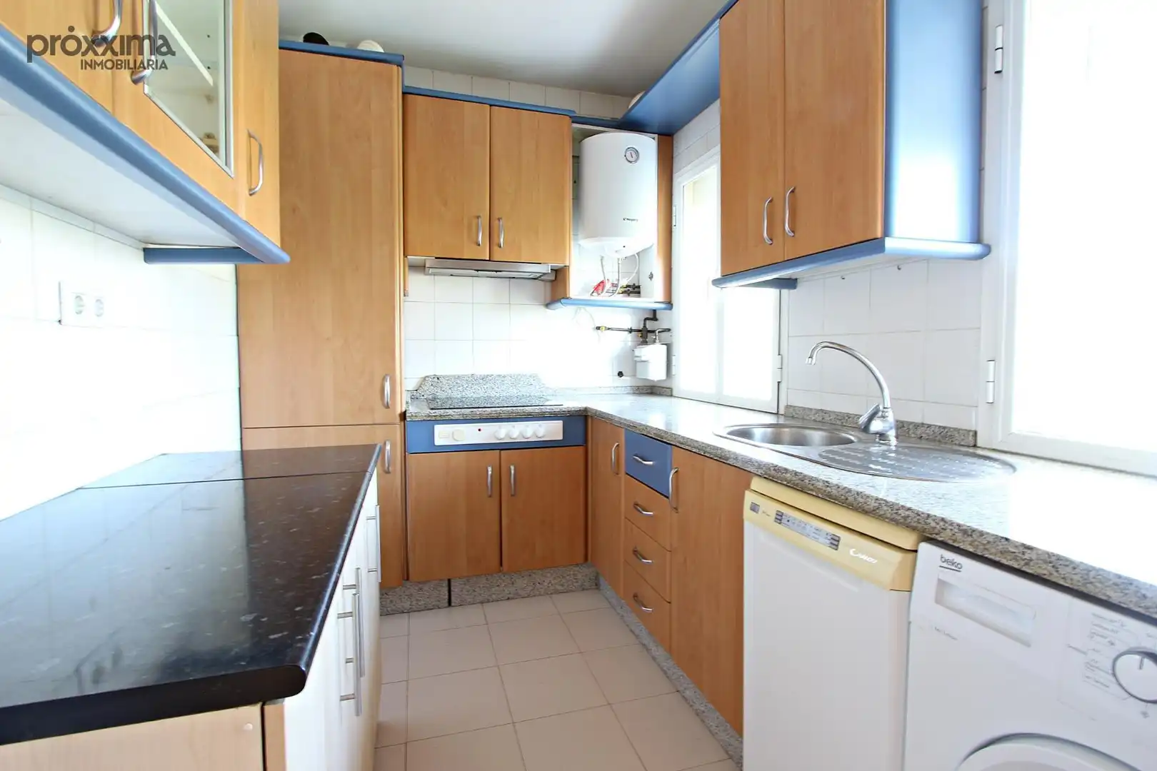 Cocina de Piso en venta en Sevilla con Aire acondicionado y Balcón