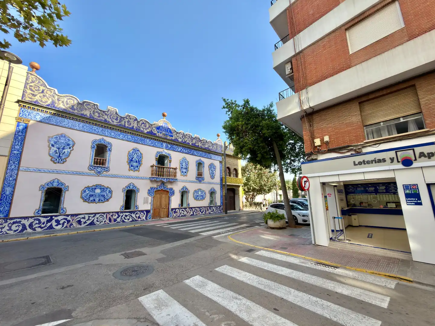 Vista exterior de Pis en venda en Manises amb Aire condicionat i Moblat