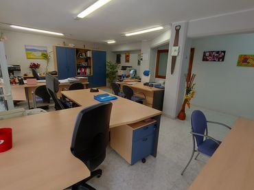 Oficina amb ascensor en venda a Logroño - General Vara de Rey