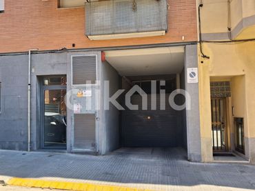 Individuel avec ascenseur à vendre à Ponent