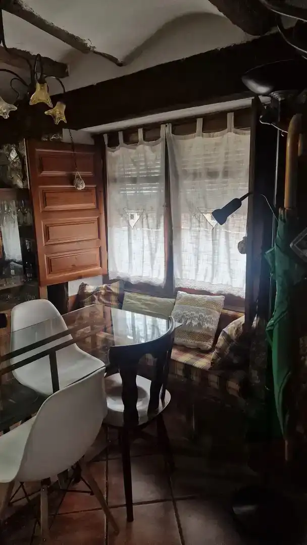 Menjador de Finca rústica en venda en Toràs amb Balcó