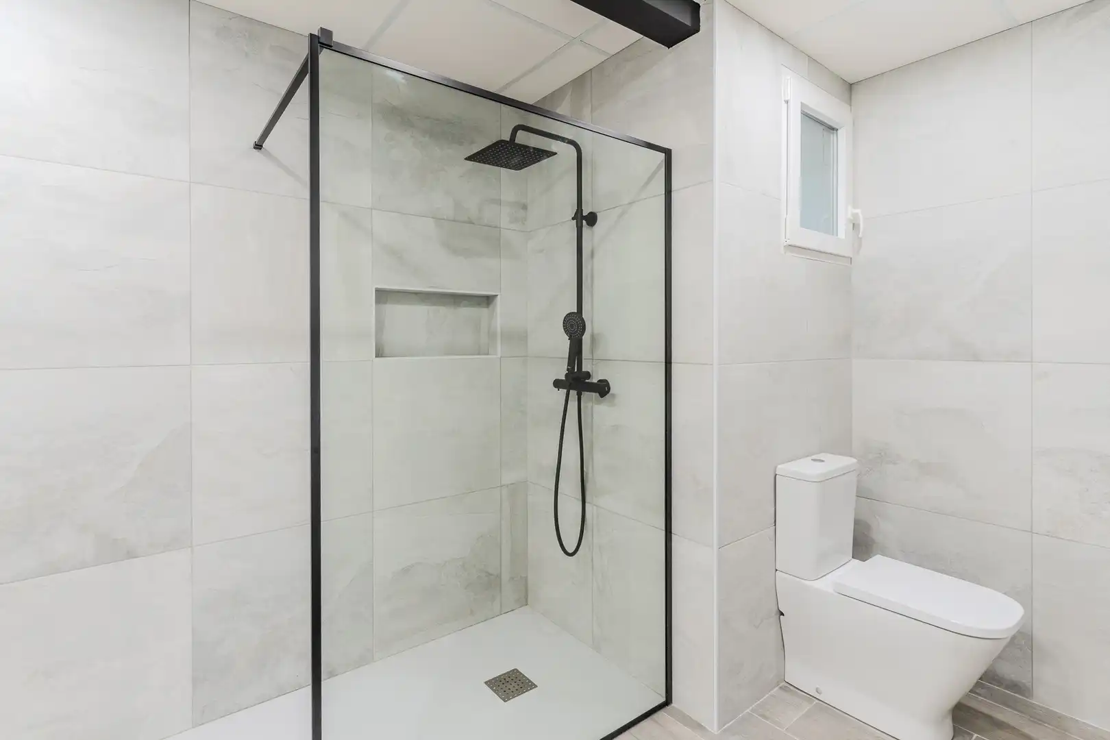Baño de Piso en venta en La Ràpita con Aire acondicionado, Calefacción y Terraza