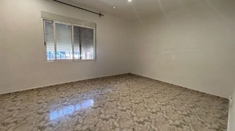 Foto 4 de Piso en venta en Calle Albal, 33, Alfafar, Valencia