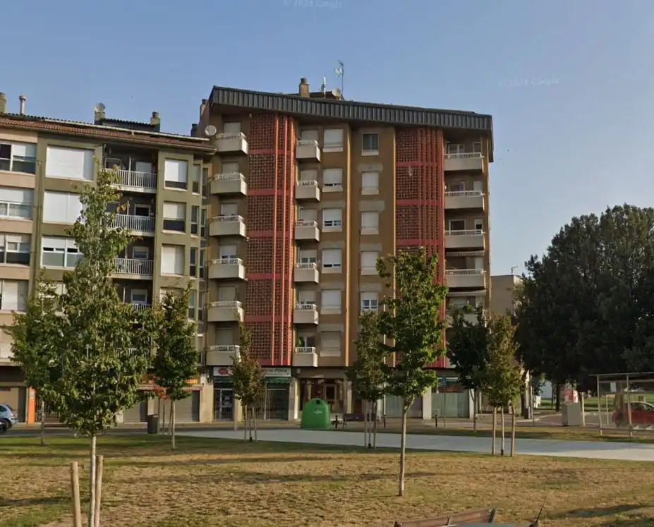 Außenansicht von Dachboden zum Verkauf in Manlleu
