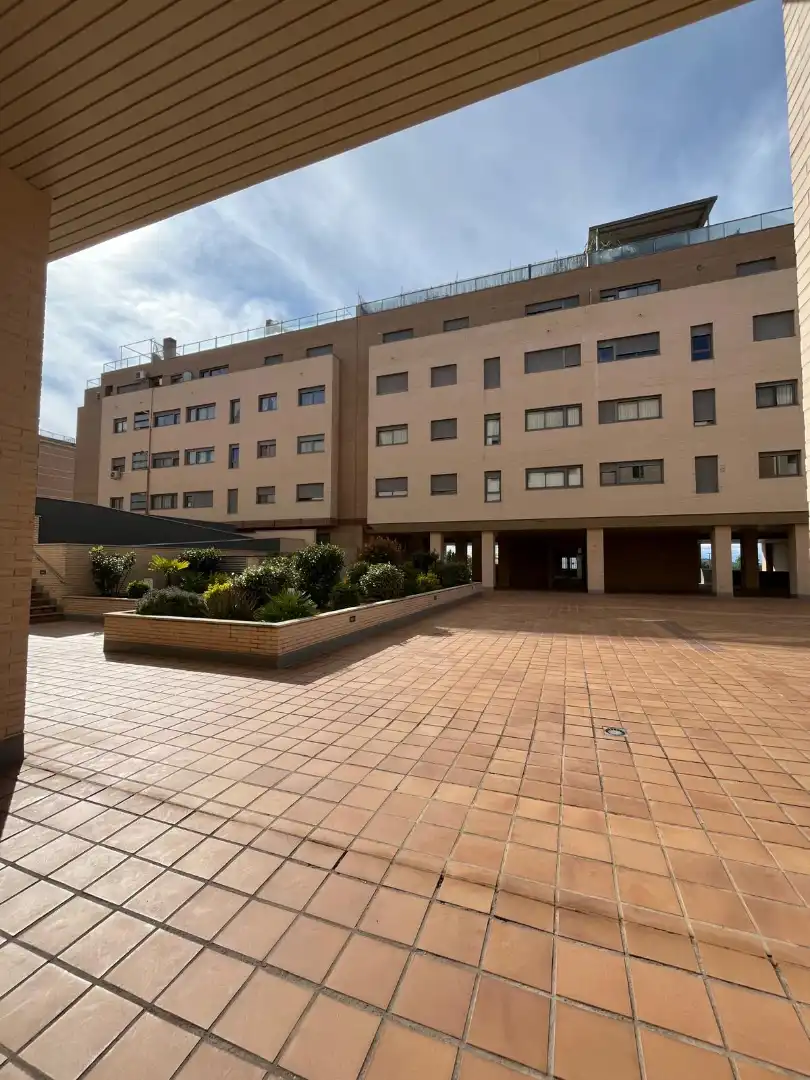 Vista exterior de Piso en venta en Arganda del Rey con Calefacción, Terraza y Trastero