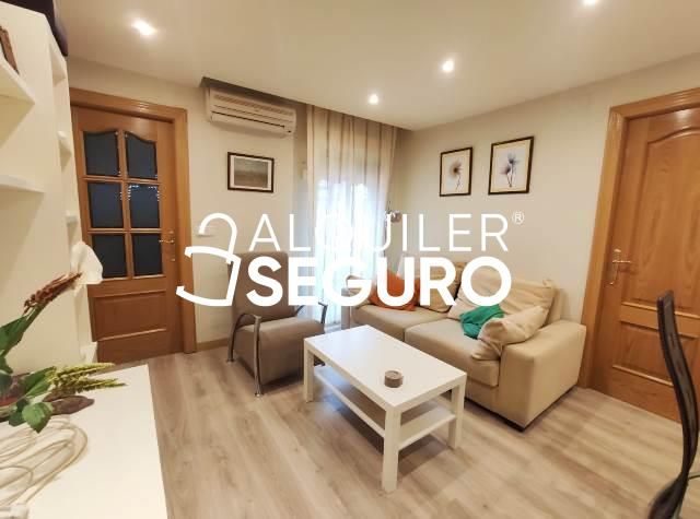 Bedroom of Flat to rent in  Madrid Capital  with Air Conditioner, Heating and Furnished